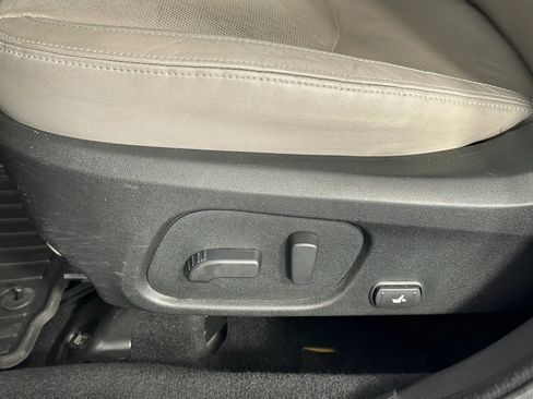 Used 2017 Subaru Forester 2.5i Limited w/ Popular Package #2 AWD/4WD image 20