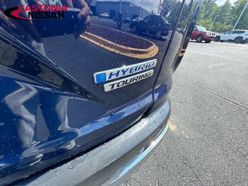 Used 2022 Honda CR-V Touring image 42