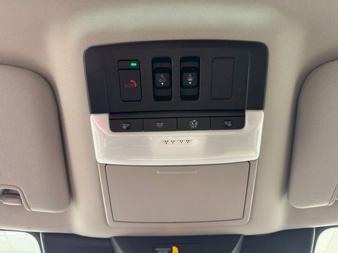 New 2026 Nissan Pathfinder Platinum image 44