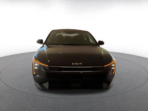 Used 2025 Kia K4 FWD image 11