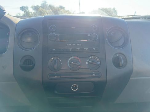 Used 2005 Ford F150 XL image 14