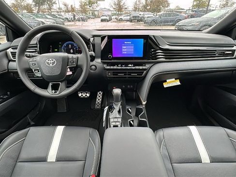 New 2026 Toyota Camry Hybrid image 22