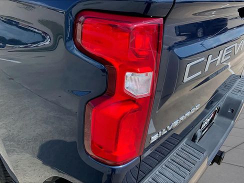 Used 2020 Chevrolet Silverado 1500 RST w/ Texas Edition AWD/4WD image 27
