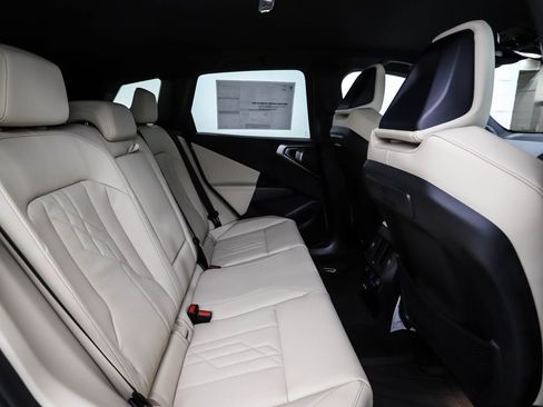 New 2026 BMW X3 xDrive30 w/ Premium Package image 28