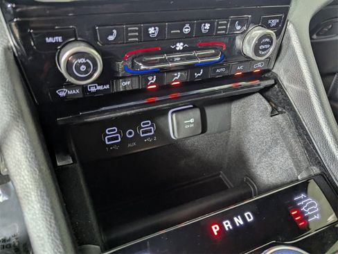 Used 2022 Jeep Grand Cherokee Summit image 22