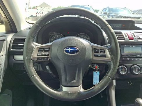 Used 2015 Subaru Forester 2.5i Limited AWD/4WD image 22