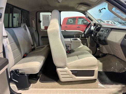 Used 2008 Ford F250 XLT AWD/4WD image 16