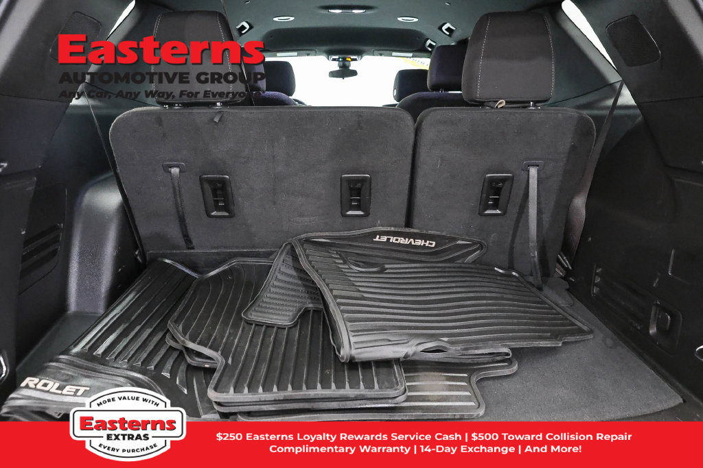 Used 2023 Chevrolet Traverse LT AWD/4WD image 10
