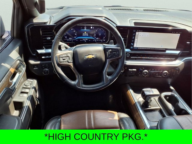 Used 2023 Chevrolet Silverado 1500 High Country w/ High Country Premium Package AWD/4WD image 7