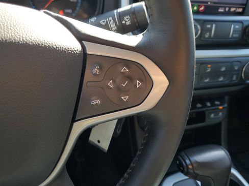 Used 2020 Chevrolet Colorado LT w/ Luxury Package image 25