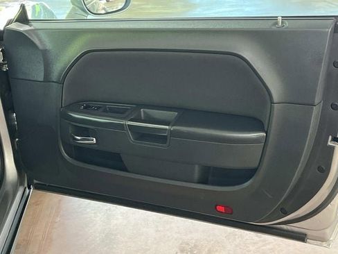 Used 2013 Dodge Challenger SXT w/ Sound Group RWD image 17