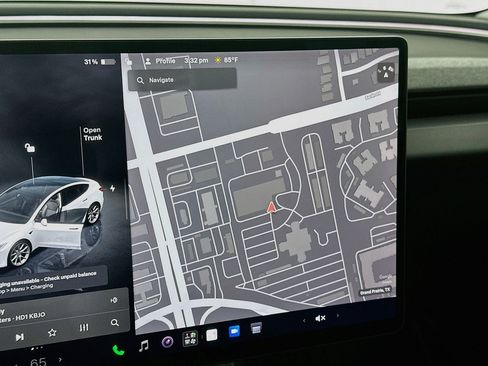 Used 2025 Tesla Model 3 Long Range RWD image 19