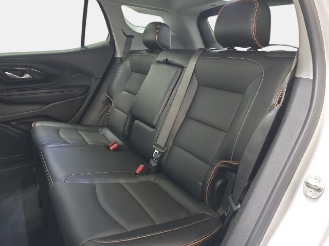 Used 2023 GMC Terrain AT4 AWD/4WD image 13