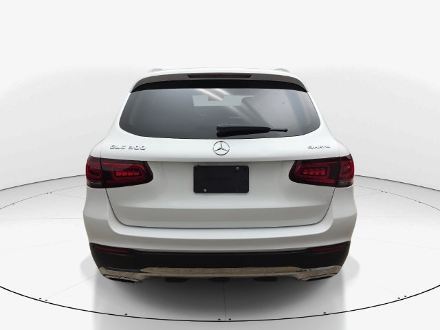 Used 2022 Mercedes-Benz GLC 300 4MATIC image 7