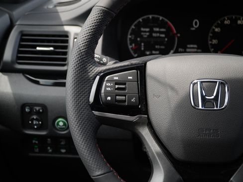 New 2026 Honda Ridgeline Black Edition image 23