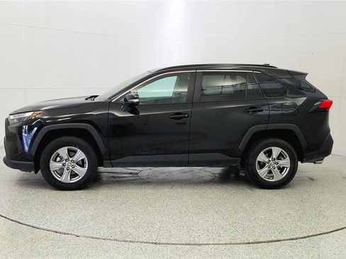 Used 2024 Toyota RAV4 XLE FWD image 4