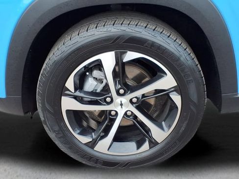 Used 2024 Chevrolet Trax RS w/ Driver Confidence Package FWD image 10