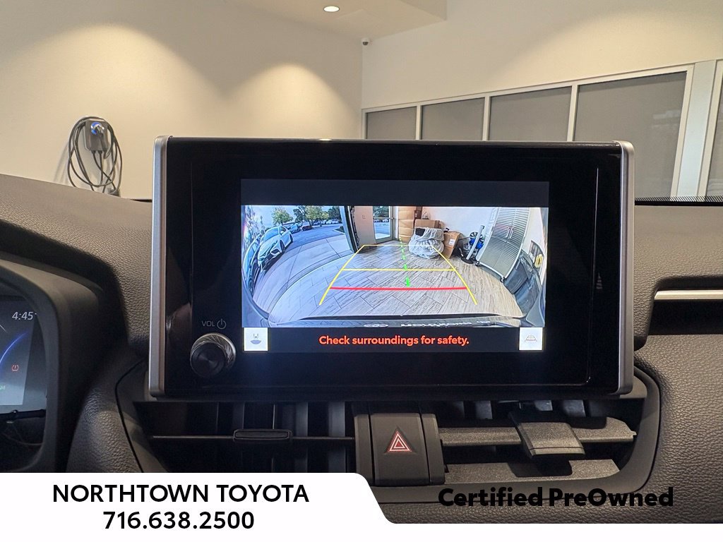 Used 2023 Toyota RAV4 SE w/ SE Grade Weather Package AWD/4WD image 25