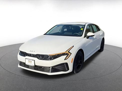 Used 2025 Kia K5 LXS image 7