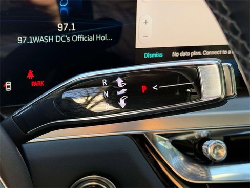 Used 2024 Cadillac Lyriq Luxury w/ LPO, Floor Liner Package image 32