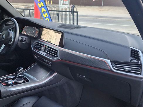 Used 2023 BMW X5 xDrive40i w/ M Sport Package image 20