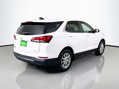 Used 2022 Chevrolet Equinox LT AWD/4WD image 10
