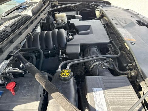 Used 2018 Chevrolet Silverado 1500 High Country AWD/4WD image 43