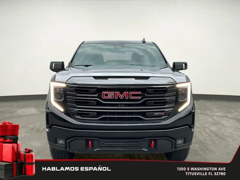 Certified 2022 GMC Sierra 1500 AT4 w/ AT4 Premium Package image 14