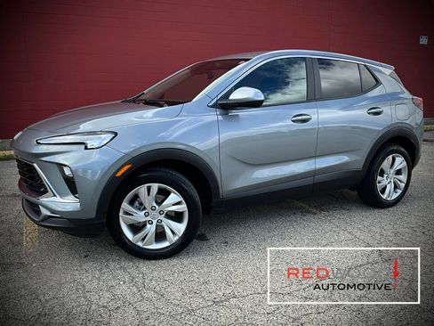 Used 2025 Buick Encore GX Preferred AWD/4WD image 1