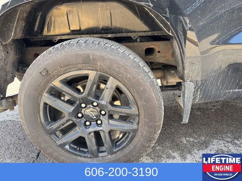 Used 2023 Chevrolet Silverado 1500 Custom w/ Rally Edition image 7