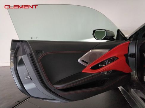 Used 2022 Chevrolet Corvette Stingray image 17