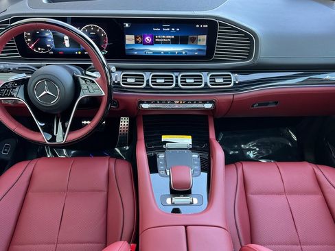 New 2026 Mercedes-Benz GLS 580 4MATIC image 25