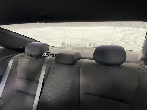 Used 2017 Honda Accord EX image 5