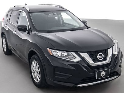 Used 2017 Nissan Rogue SV