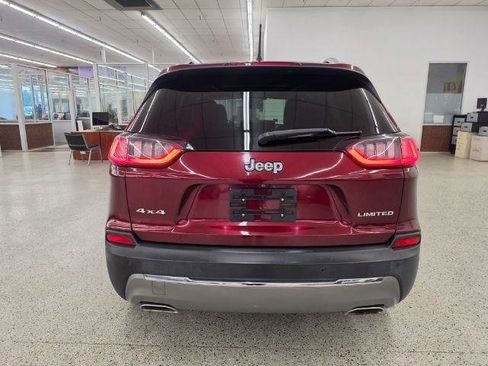 Used 2019 Jeep Cherokee Limited w/ Technology Group AWD/4WD image 5