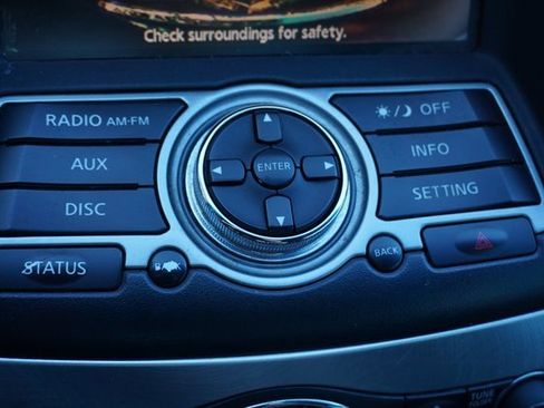 Used 2014 INFINITI Q60 Journey w/ Premium Package image 12