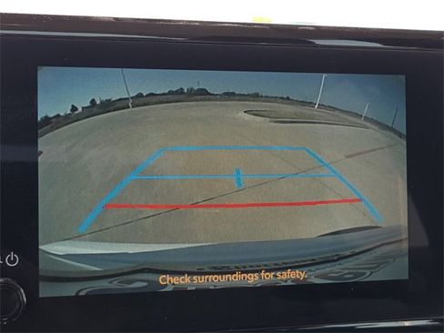 Used 2025 Toyota Corolla XLE image 19