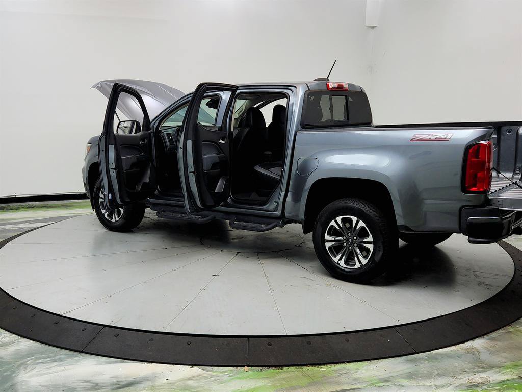 Used 2021 Chevrolet Colorado Z71 w/ Safety Package RWD image 12