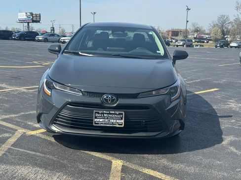Used 2026 Toyota Corolla LE w/ LE Premium Package image 10