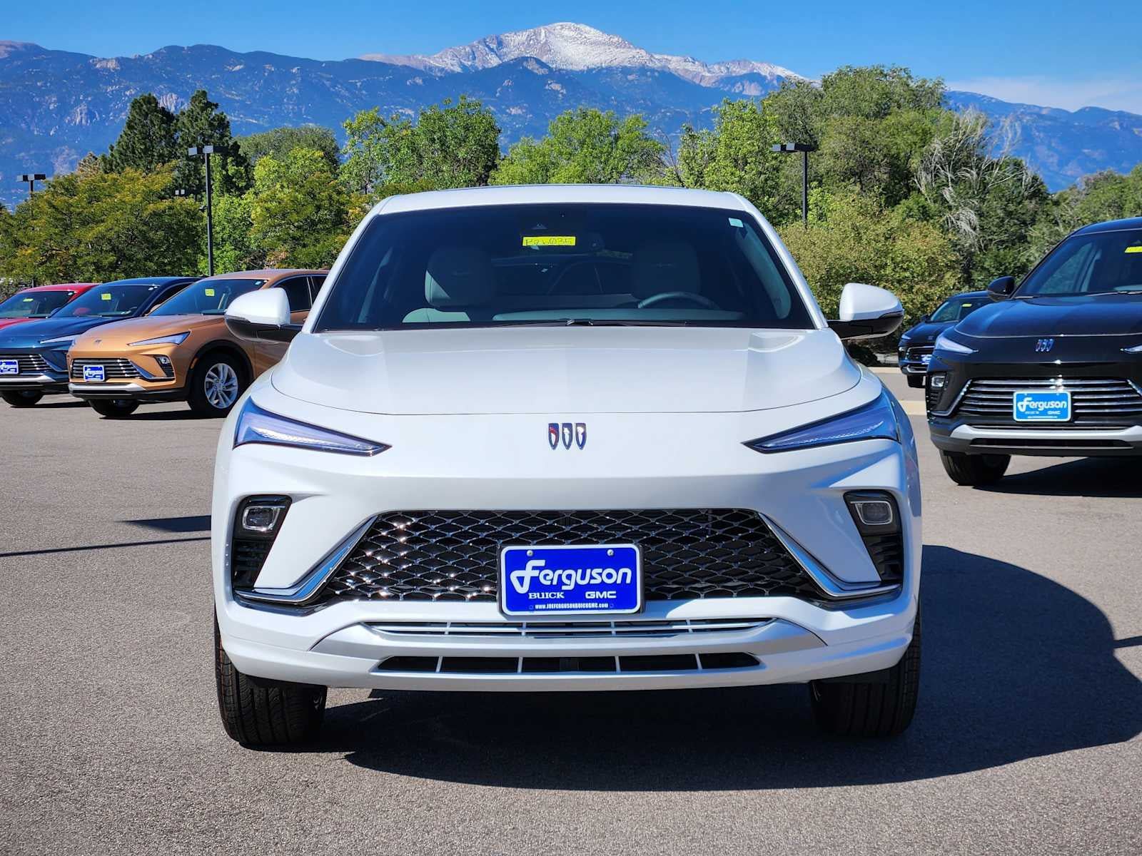 New 2026 Buick Envista Avenir FWD image 5