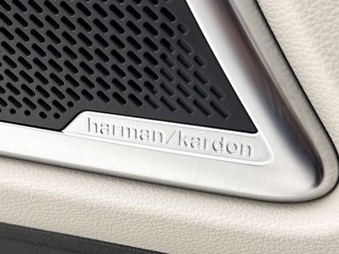 Certified 2024 Kia Telluride SX Prestige AWD/4WD image 7