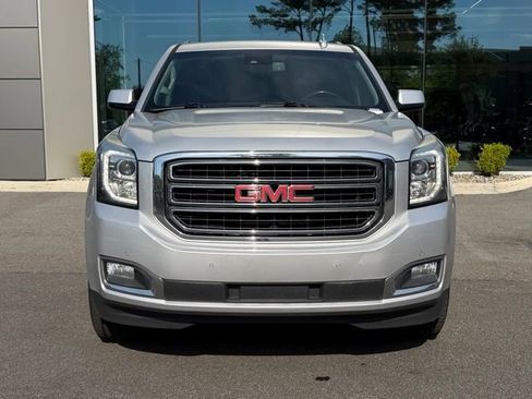 Used 2017 GMC Yukon XL SLT image 8