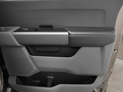 Used 2023 Ford F150 XLT image 34