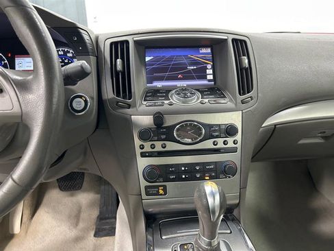 Used 2011 INFINITI G37 x Coupe w/ Premium Pkg image 15