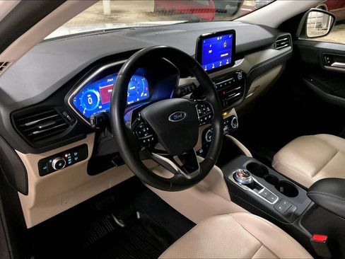 Certified 2021 Ford Escape SEL w/ Technology Package AWD/4WD image 13
