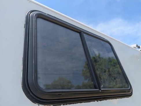 Used 2008 Chevrolet Express 3500 image 38