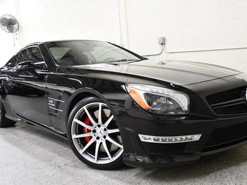 Used 2014 Mercedes-Benz SL 63 AMG image 22