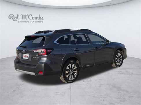 Used 2024 Subaru Outback Limited XT AWD/4WD image 7