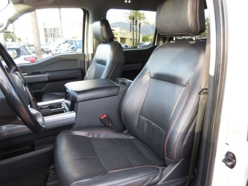 Used 2023 Ford F250 Lariat w/ Sport Appearance Package image 11