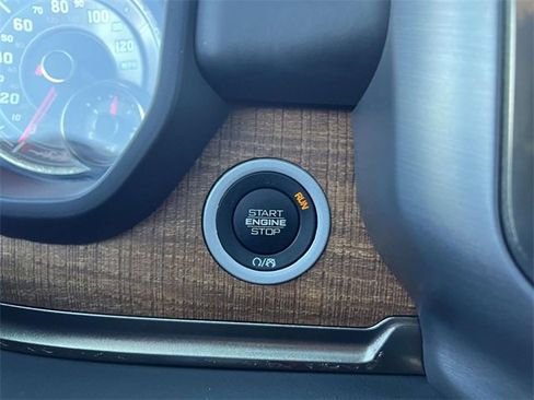 Used 2022 RAM 1500 Limited image 35